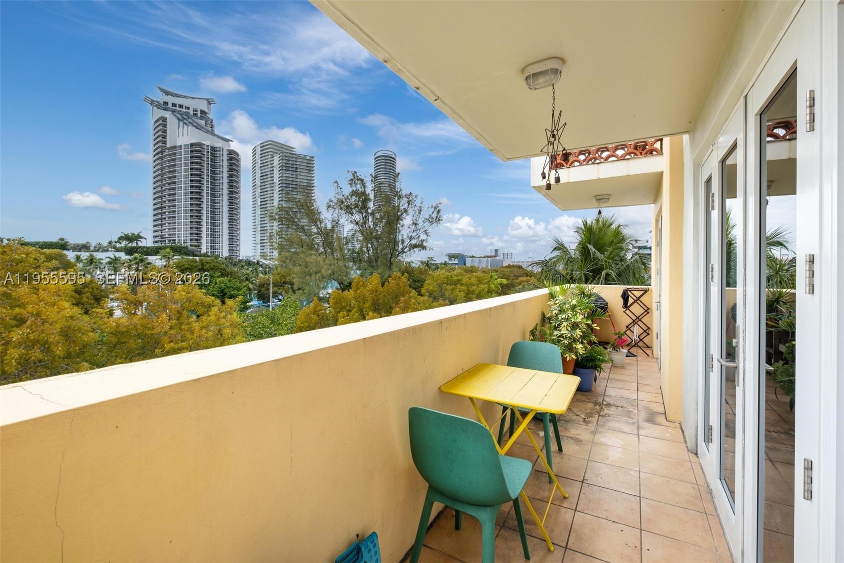 THE AMBASSADORS CONDO - Residential