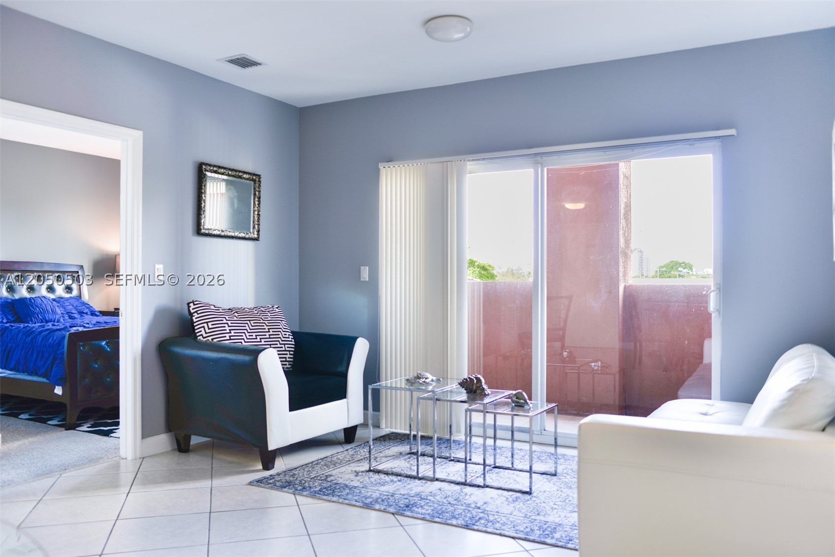 SHAMROCK BY THE GABLES CO - Residential Lease