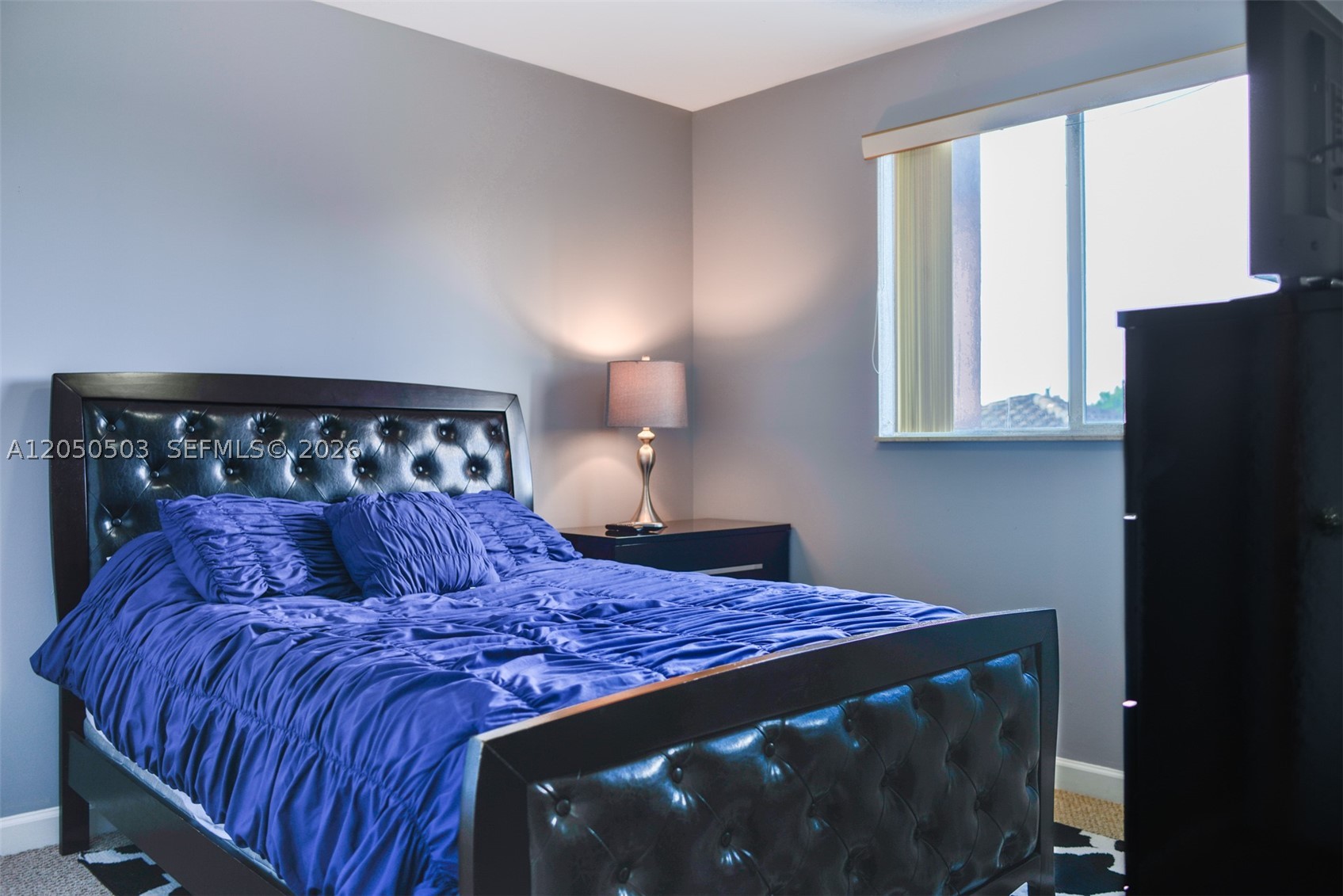 SHAMROCK BY THE GABLES CO - Residential Lease