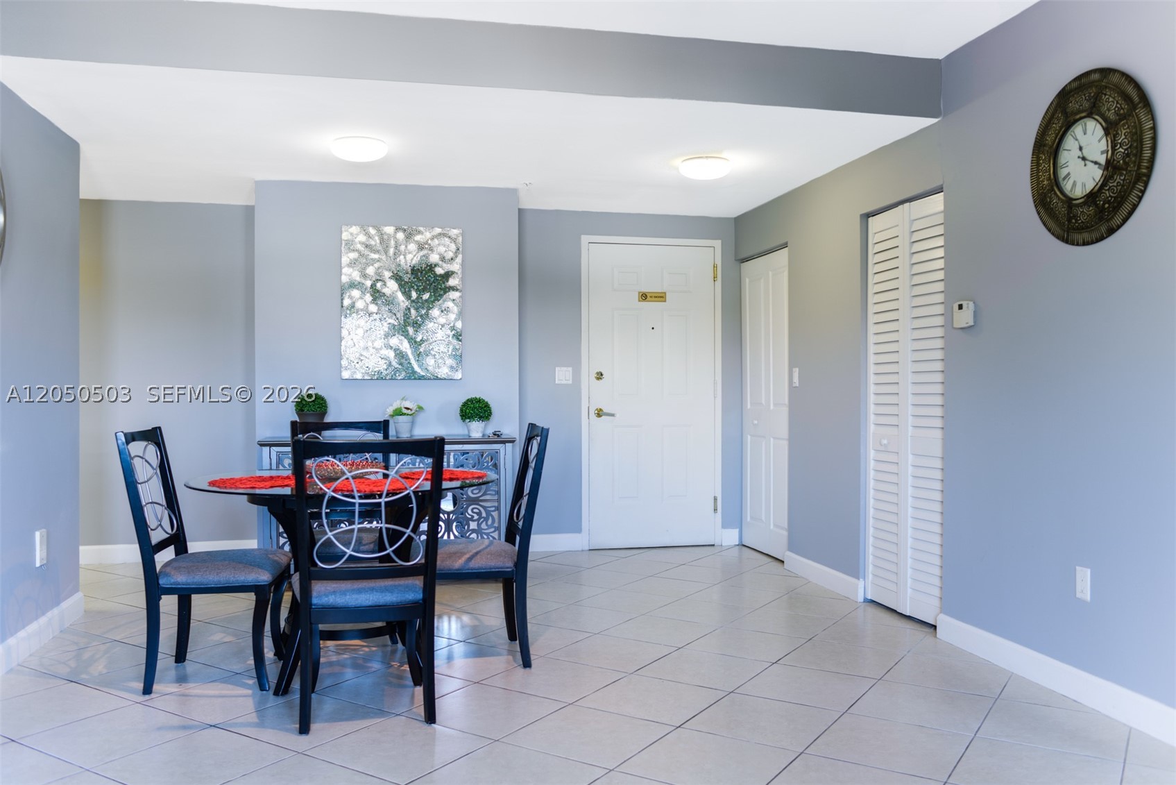SHAMROCK BY THE GABLES CO - Residential Lease