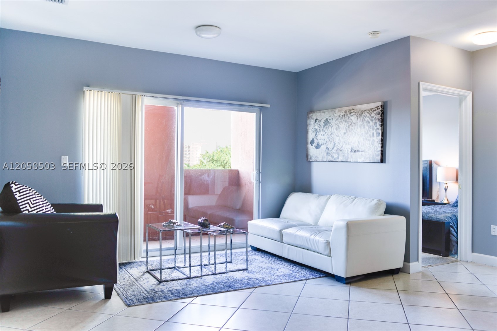 SHAMROCK BY THE GABLES CO - Residential Lease