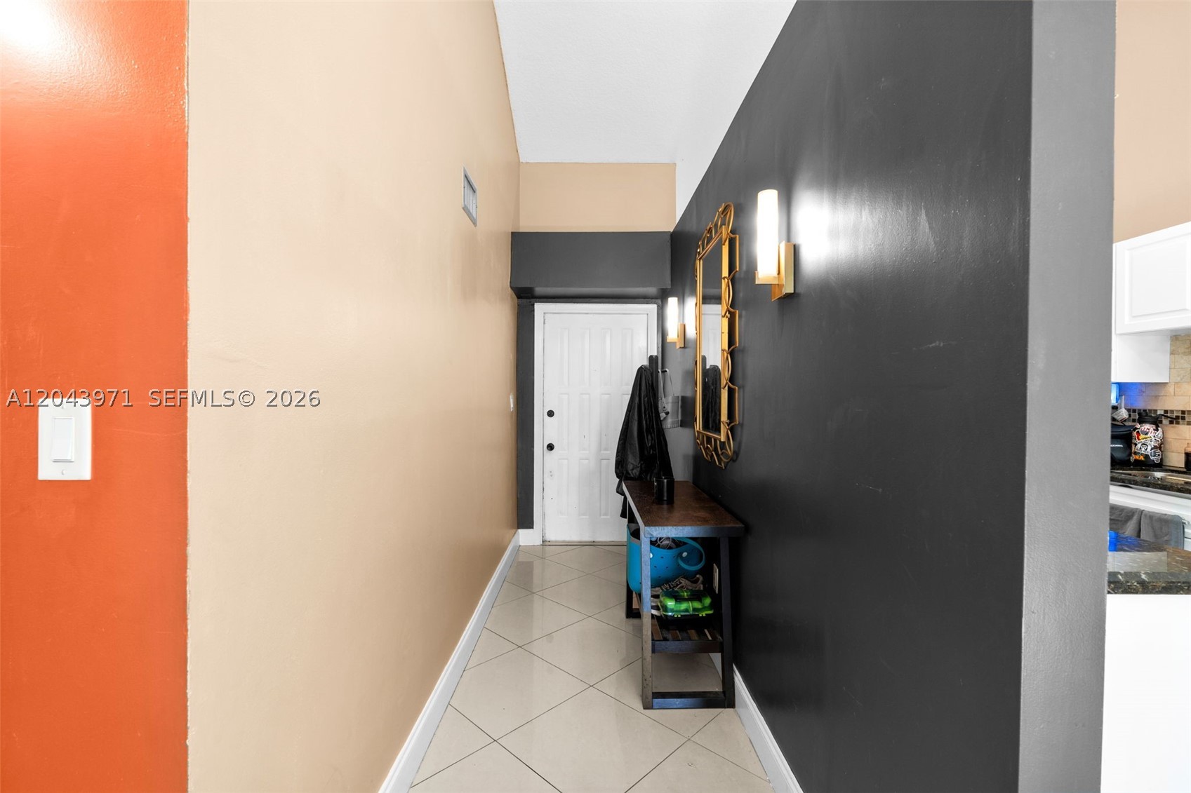 OMEGA VILLAS 3 CONDO - Residential