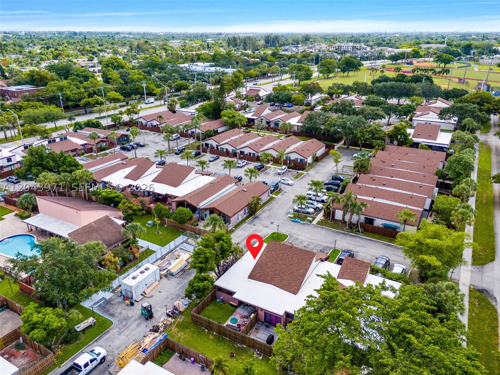 OMEGA VILLAS 3 CONDO - Residential