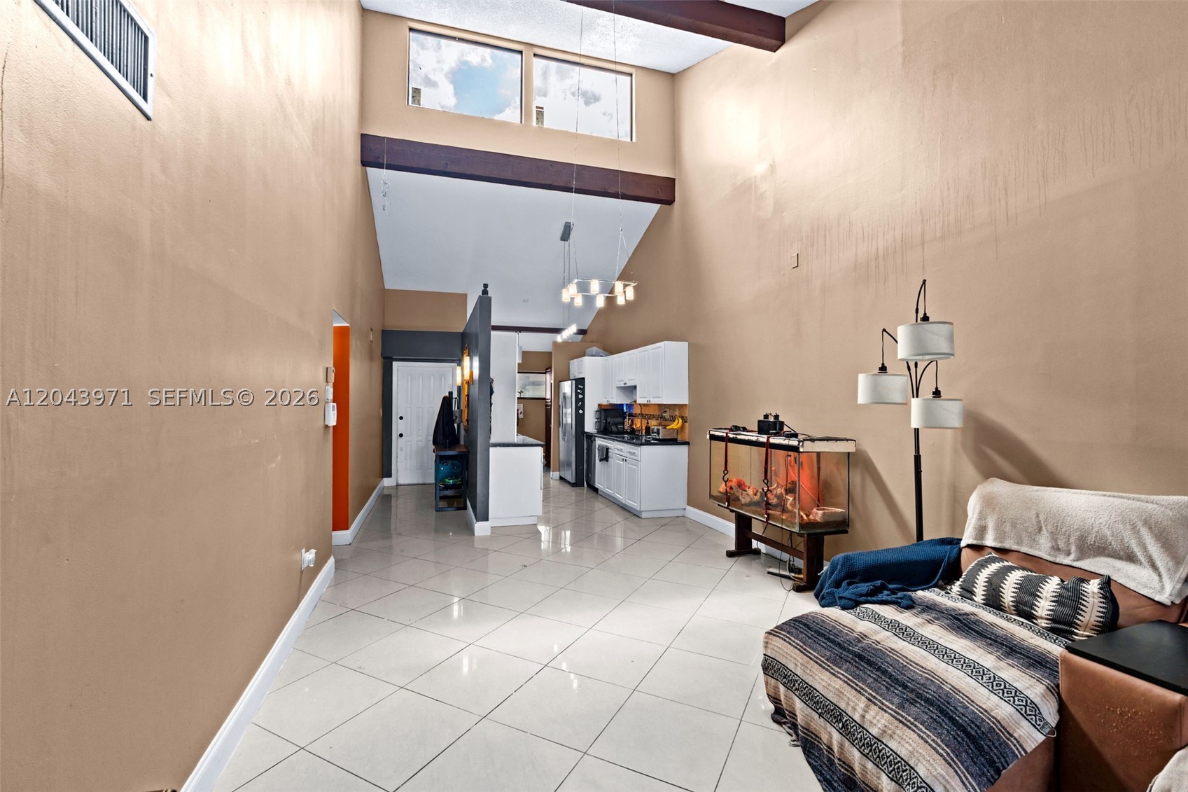 OMEGA VILLAS 3 CONDO - Residential