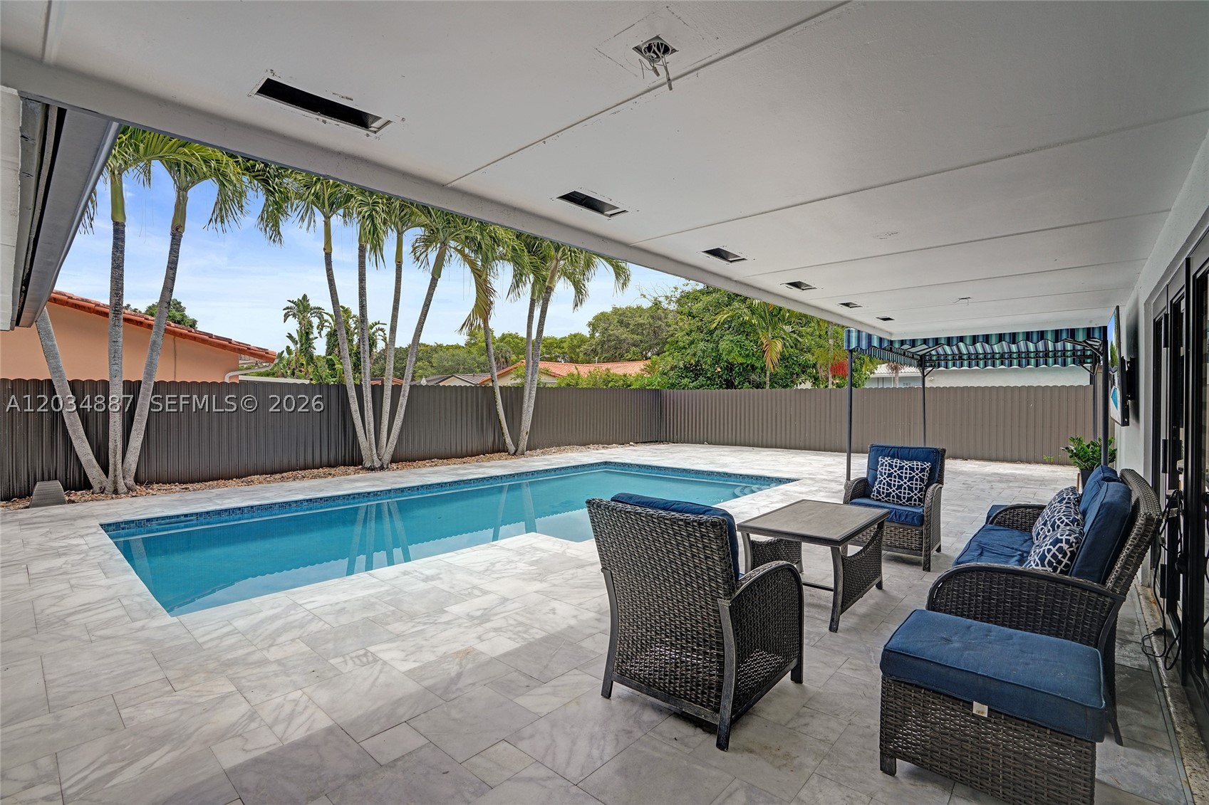 MIAMI LAKES SEC 5 - Residential