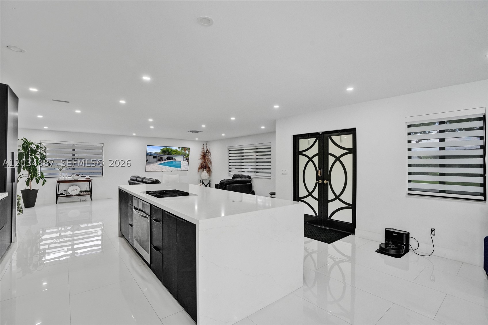 MIAMI LAKES SEC 5 - Residential