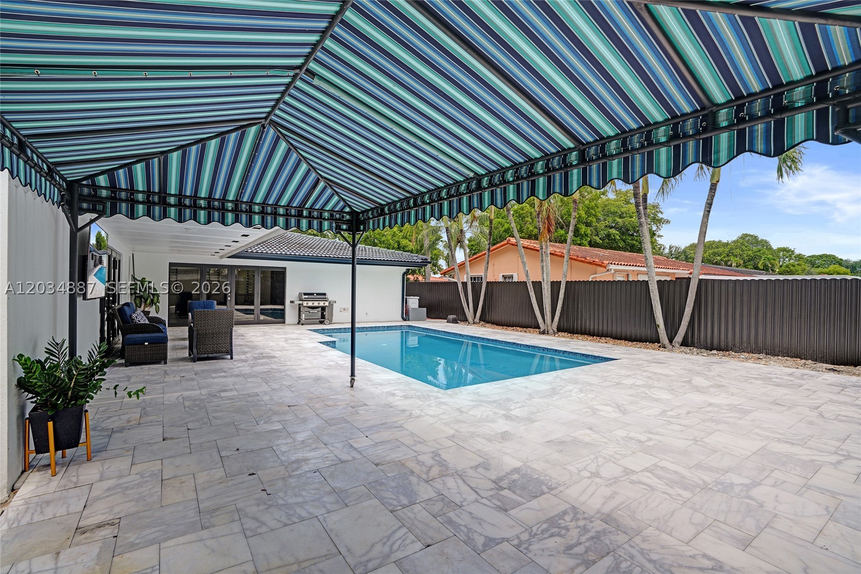 MIAMI LAKES SEC 5 - Residential