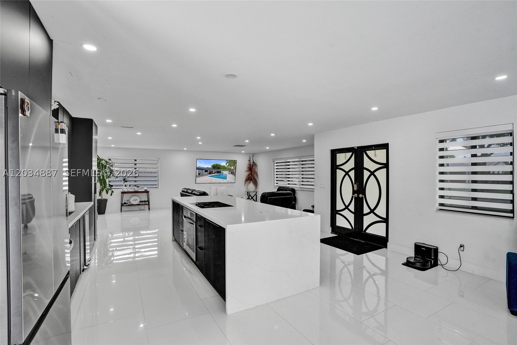 MIAMI LAKES SEC 5 - Residential