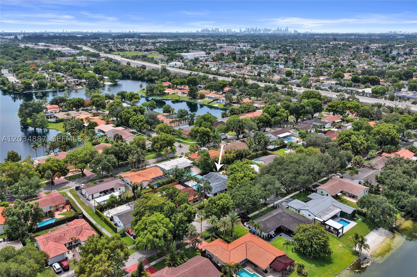 MIAMI LAKES SEC 5 - Residential