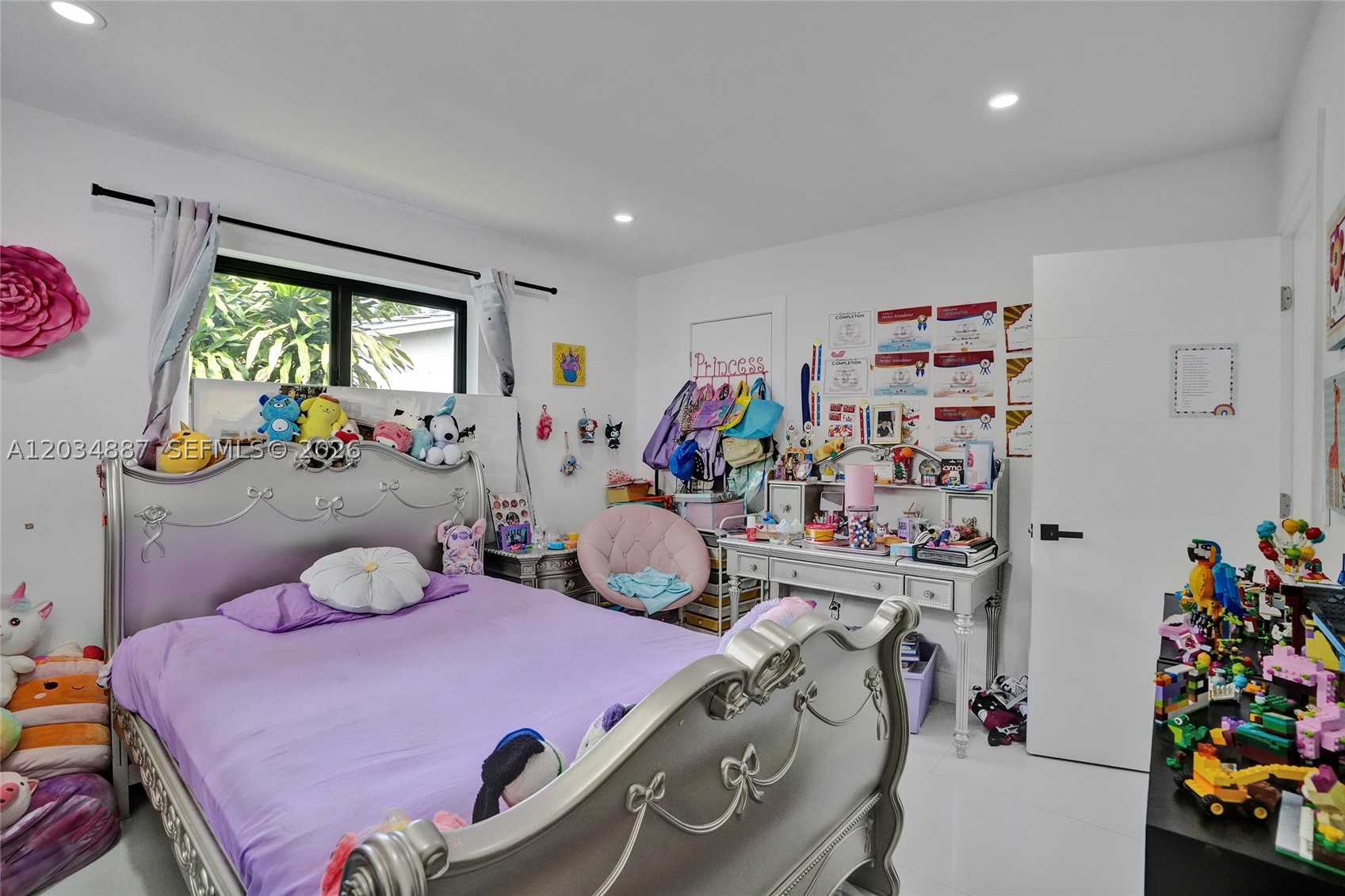 MIAMI LAKES SEC 5 - Residential