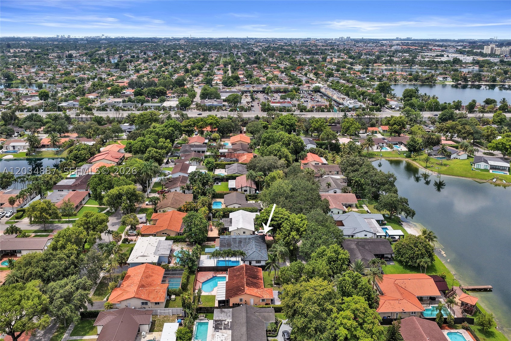 MIAMI LAKES SEC 5 - Residential