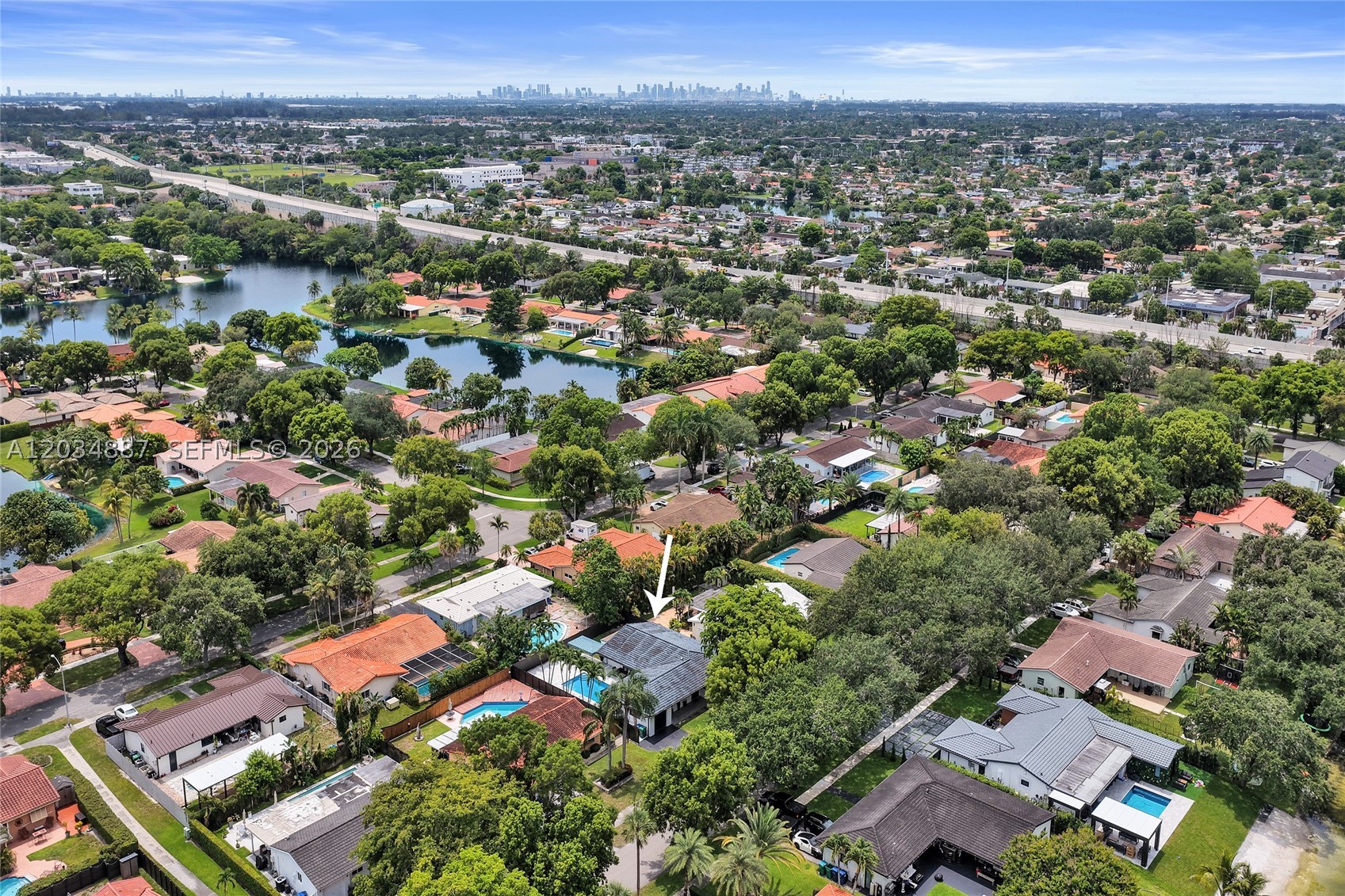 MIAMI LAKES SEC 5 - Residential