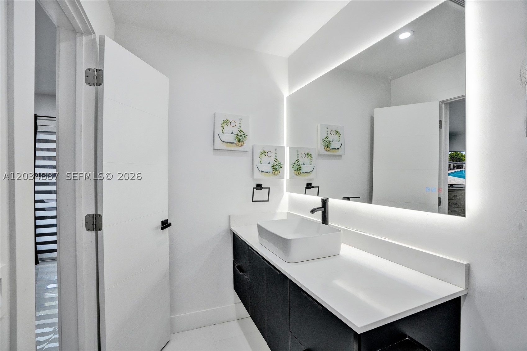 MIAMI LAKES SEC 5 - Residential