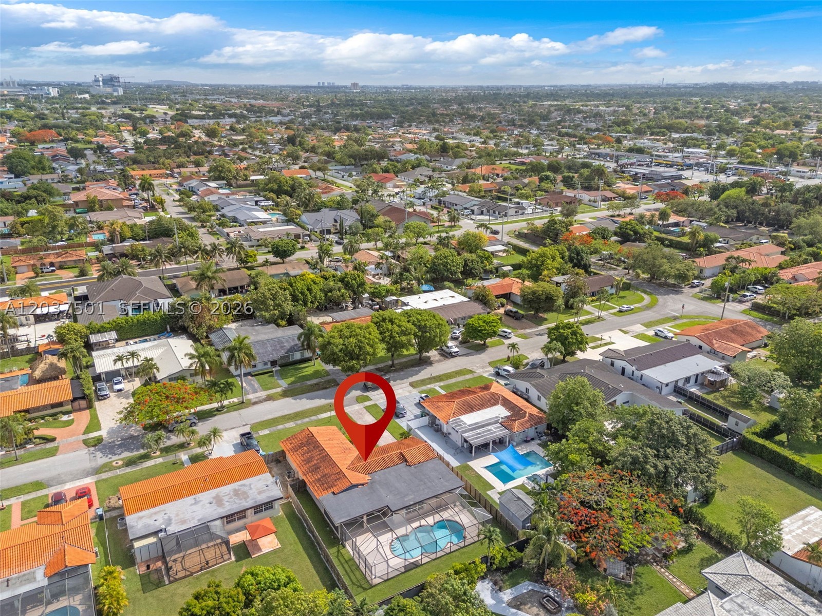 FAIRFIELD MANORS - Residential