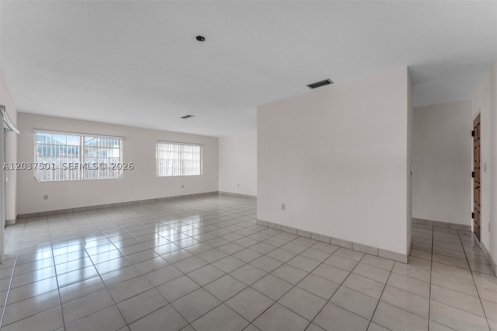 FAIRFIELD MANORS - Residential