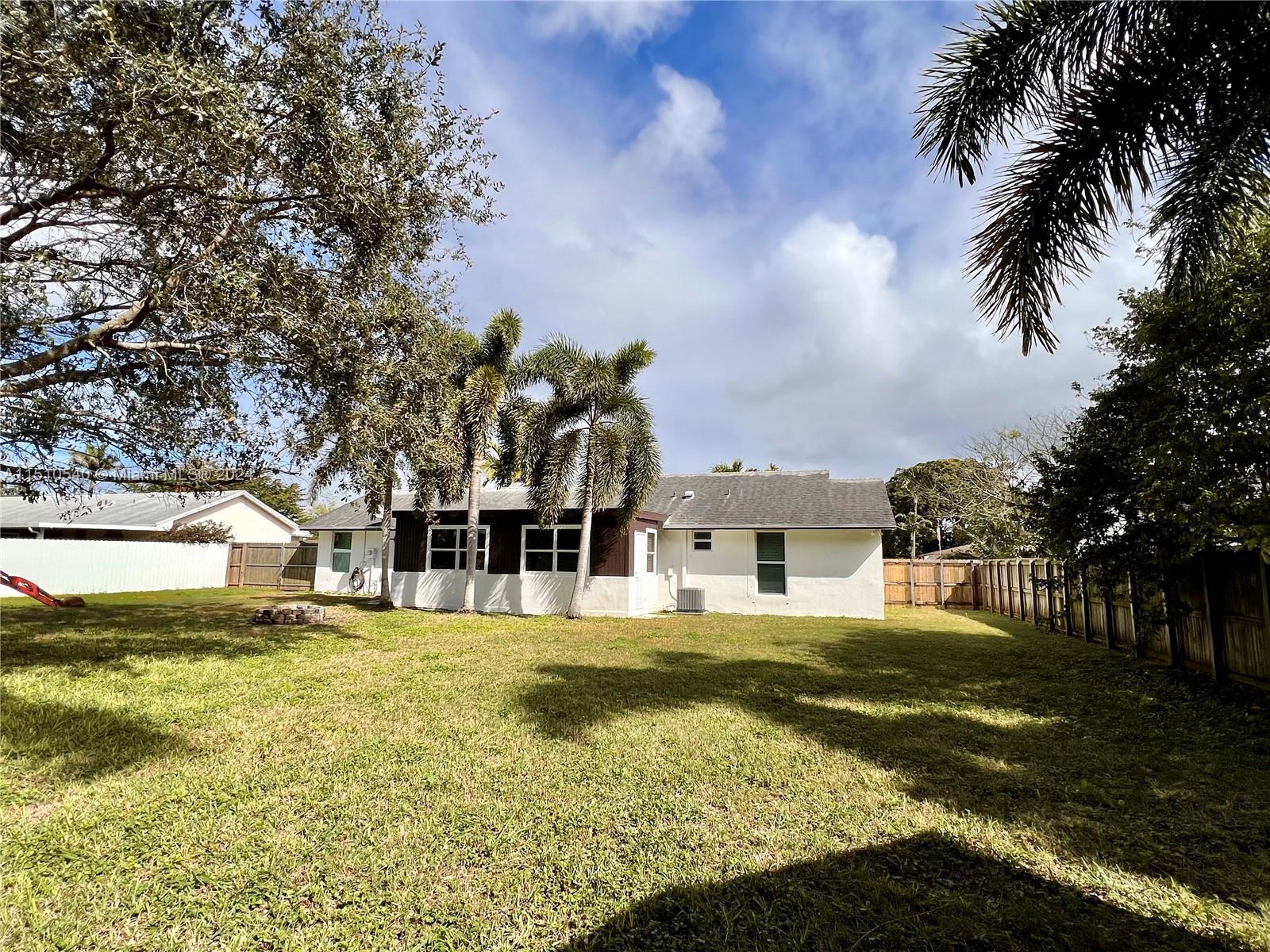 VANDA ESTATES - Residential Lease