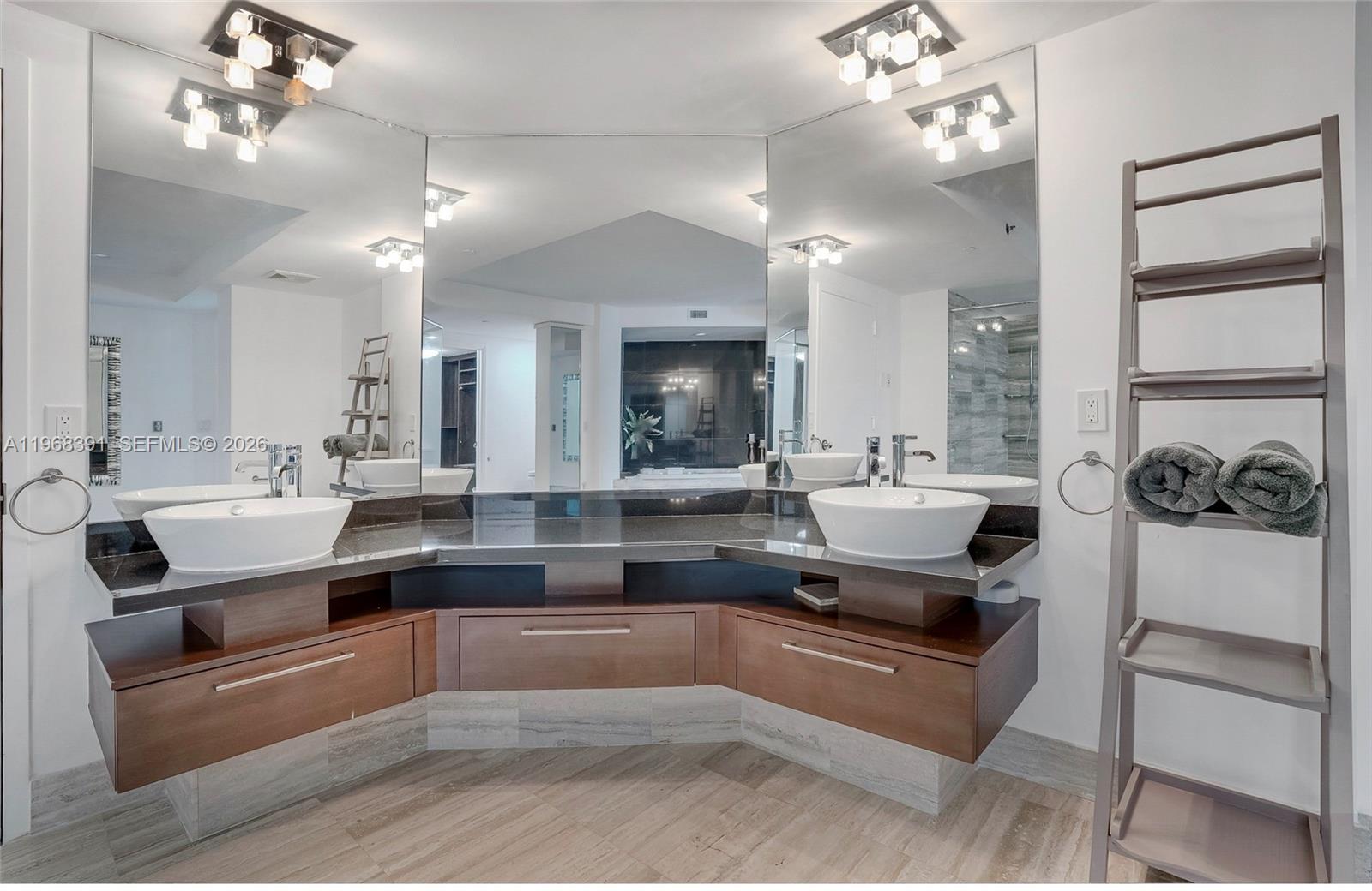 LAS OLAS BEACH CLUB CONDO - Residential
