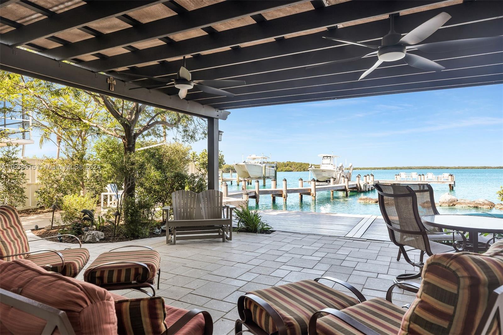 PLANTATION KEY COLONY REV - Residential