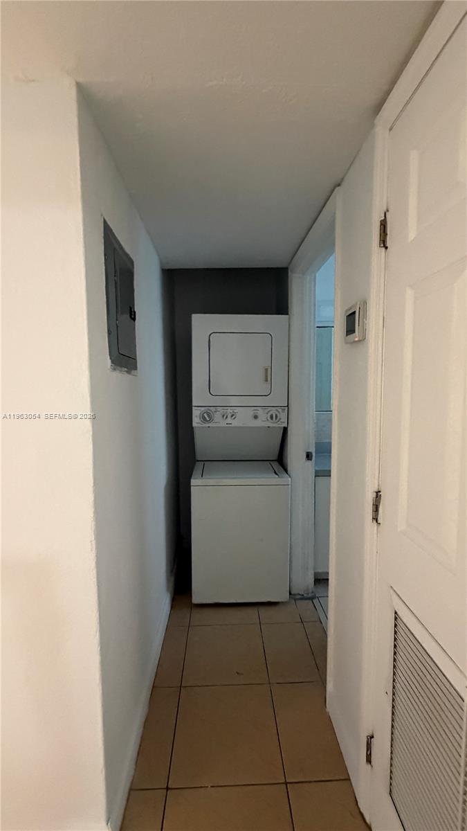 THE MARSEILLES CONDO - Residential Lease