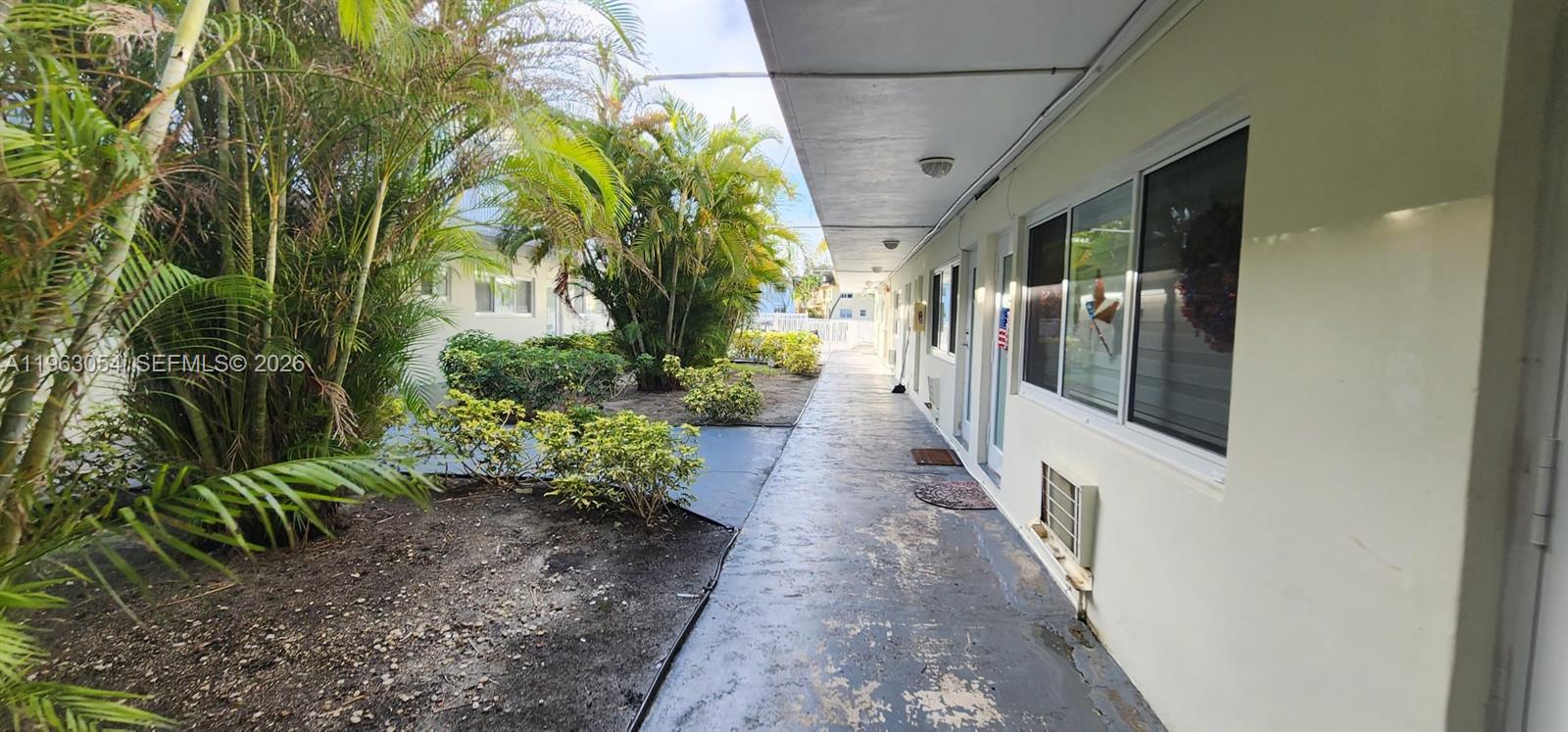 THE MARSEILLES CONDO - Residential Lease