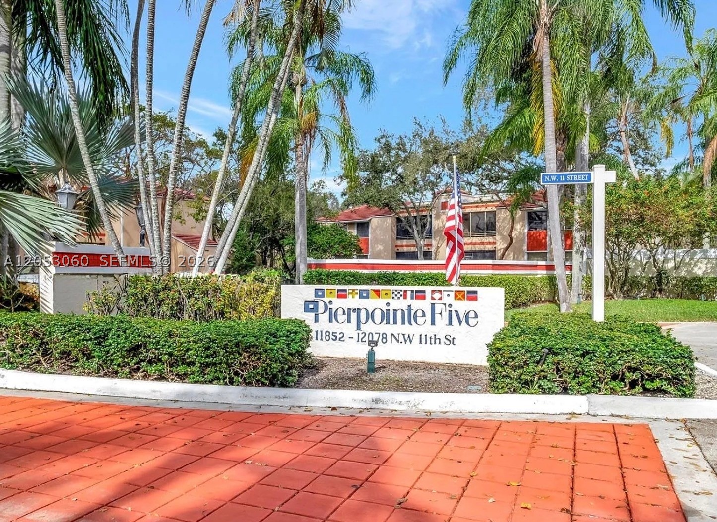 PIERPOINTE FIVE CONDO III - Residential