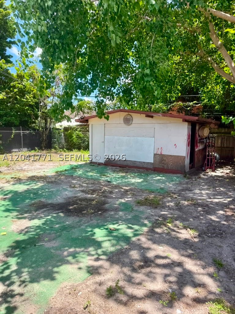 TOWN OF HIALEAH 1 ADDN AM - Residential Income
