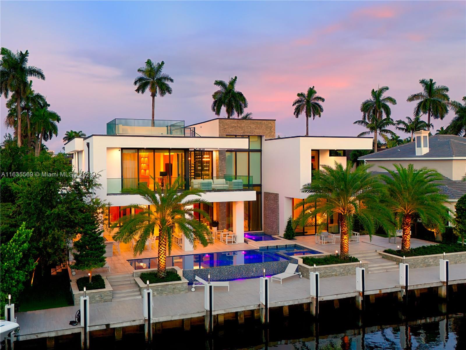 CORAL ISLES - Residential