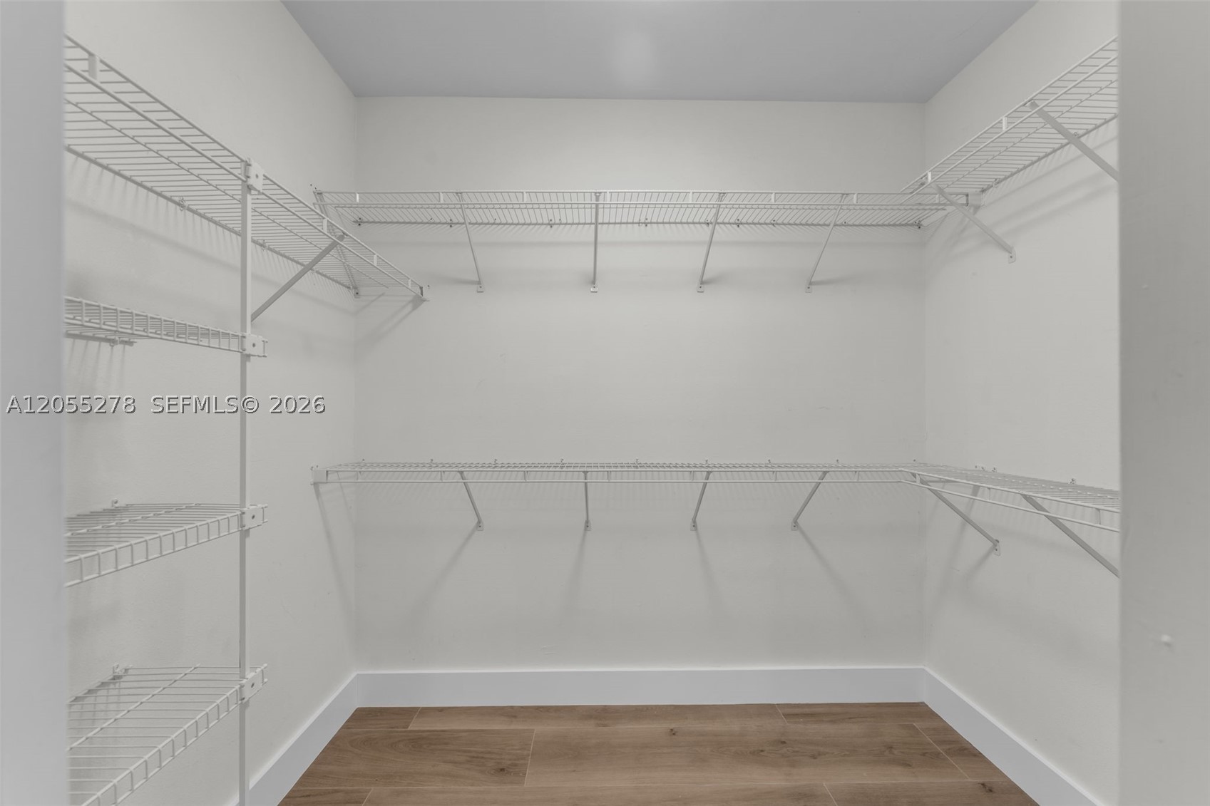 WHISPERING PINES ESTATES - Residential Lease