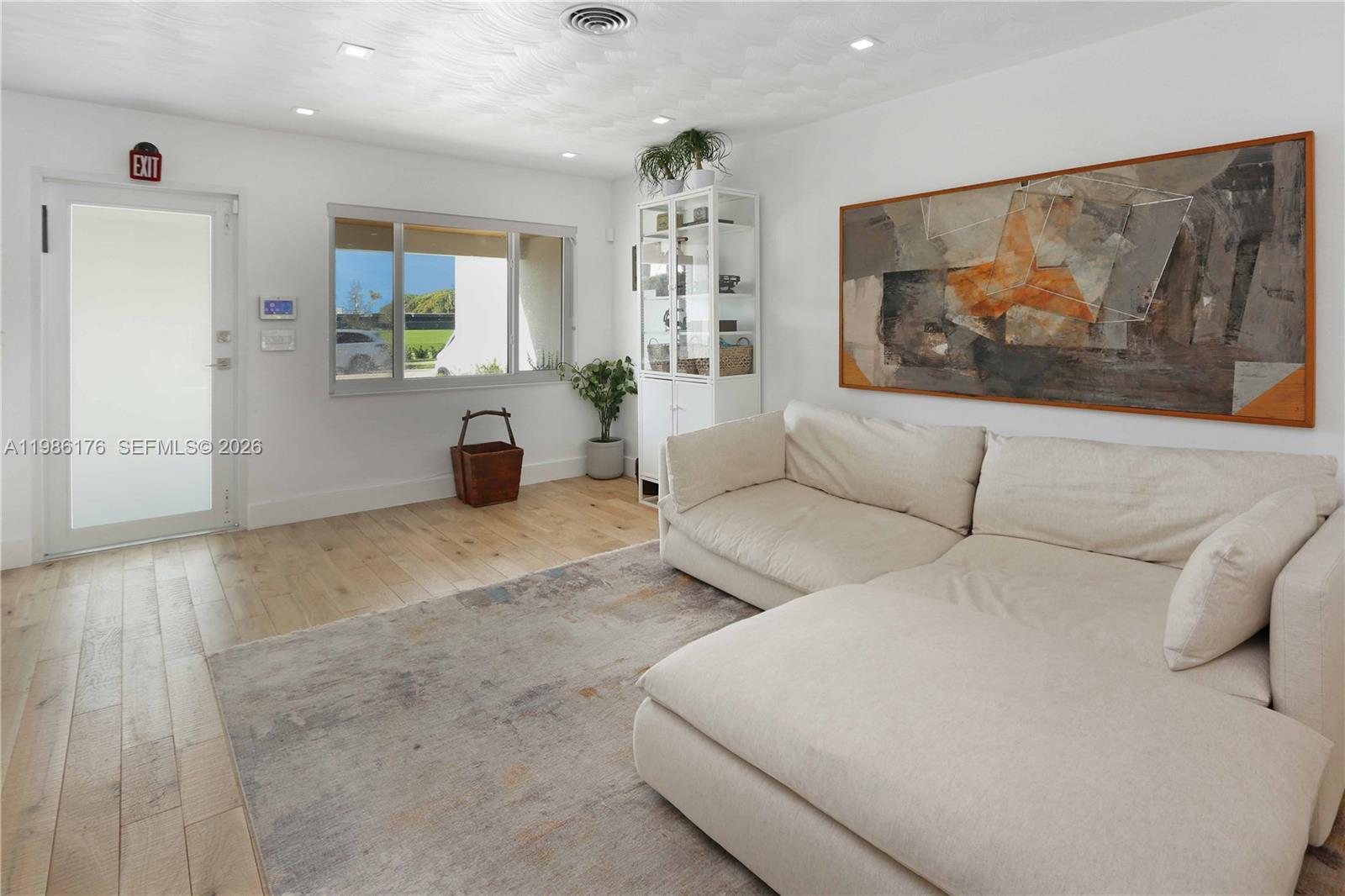 HOLLYWOOD COUNTRY CLUB DI - Residential