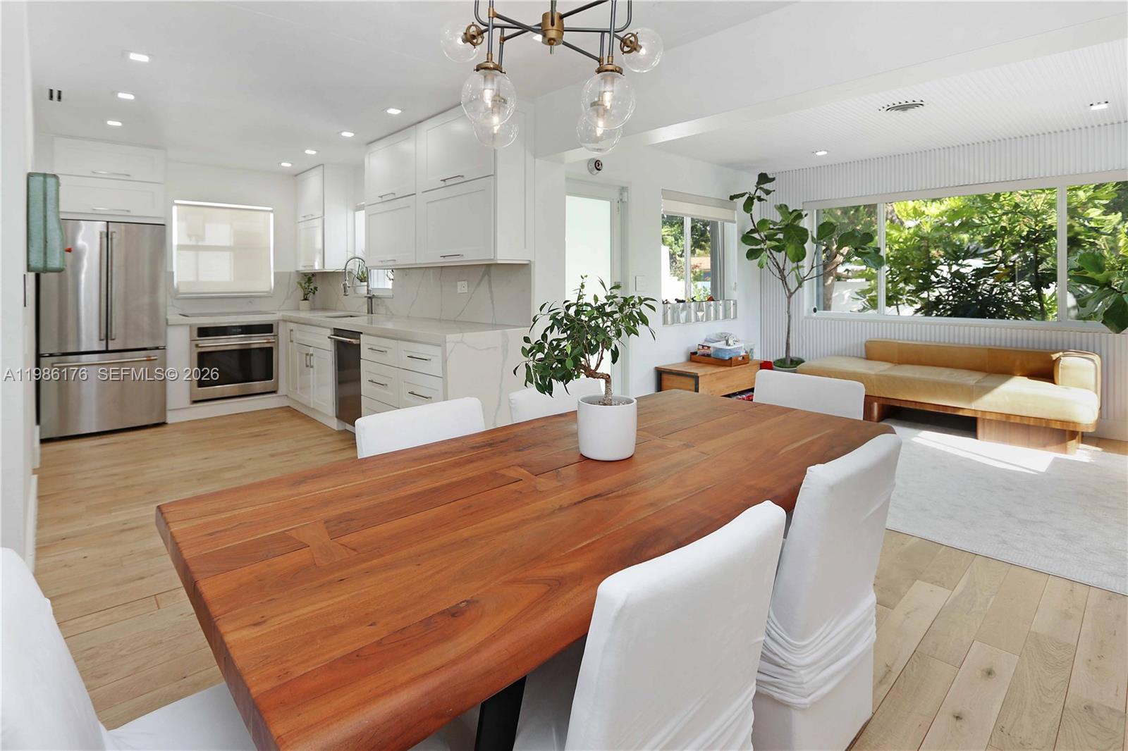 HOLLYWOOD COUNTRY CLUB DI - Residential