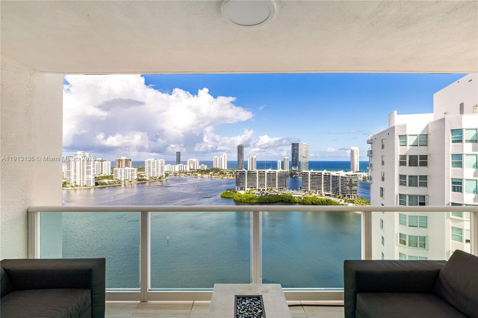 THE PENINSULA II CONDO - Residential