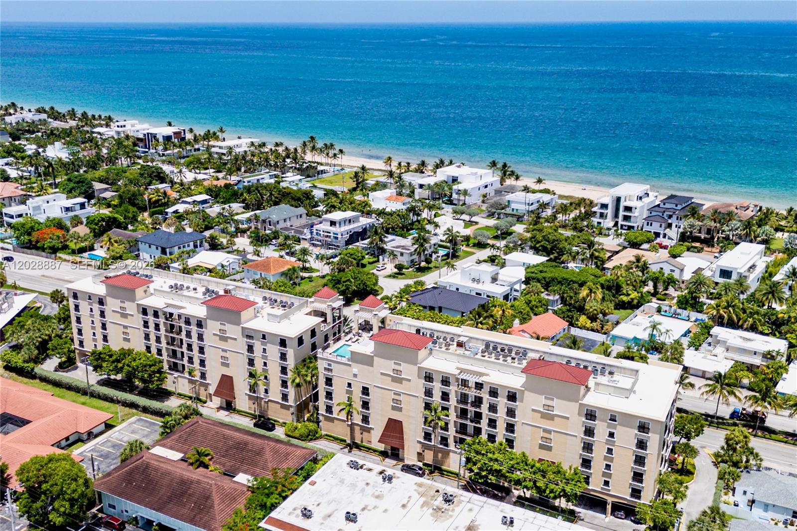 FOUNTAINS ON OCEAN - Residential