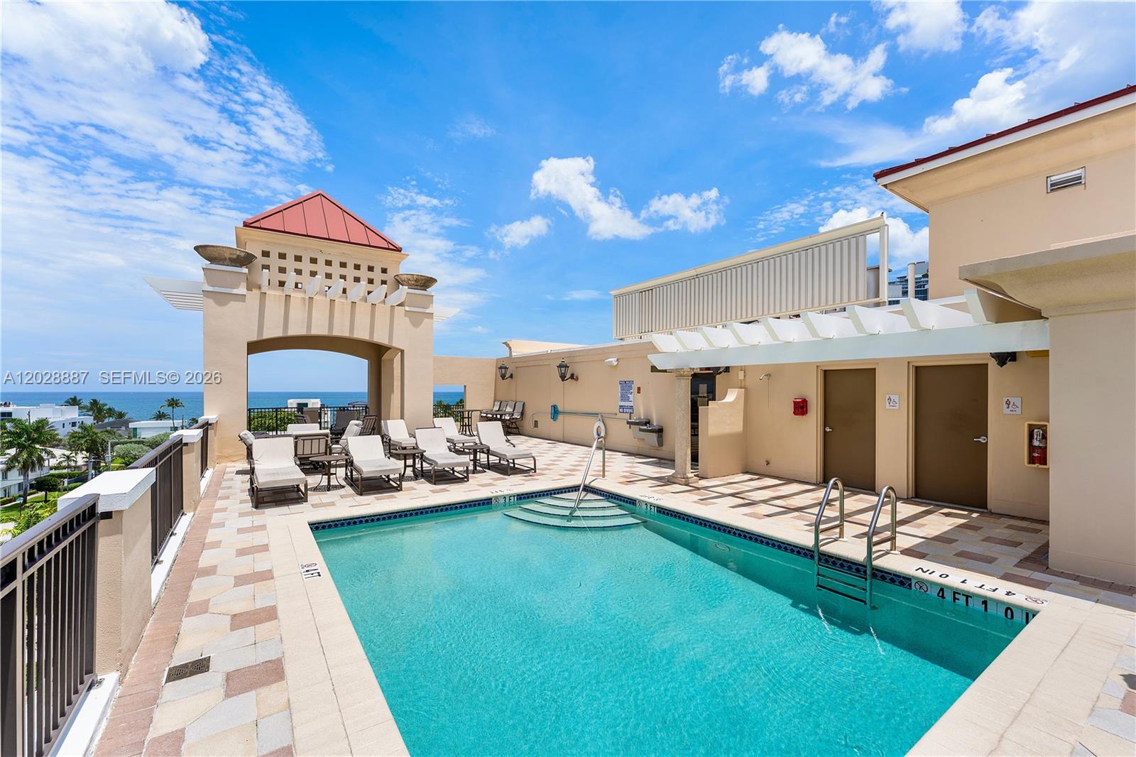FOUNTAINS ON OCEAN - Residential