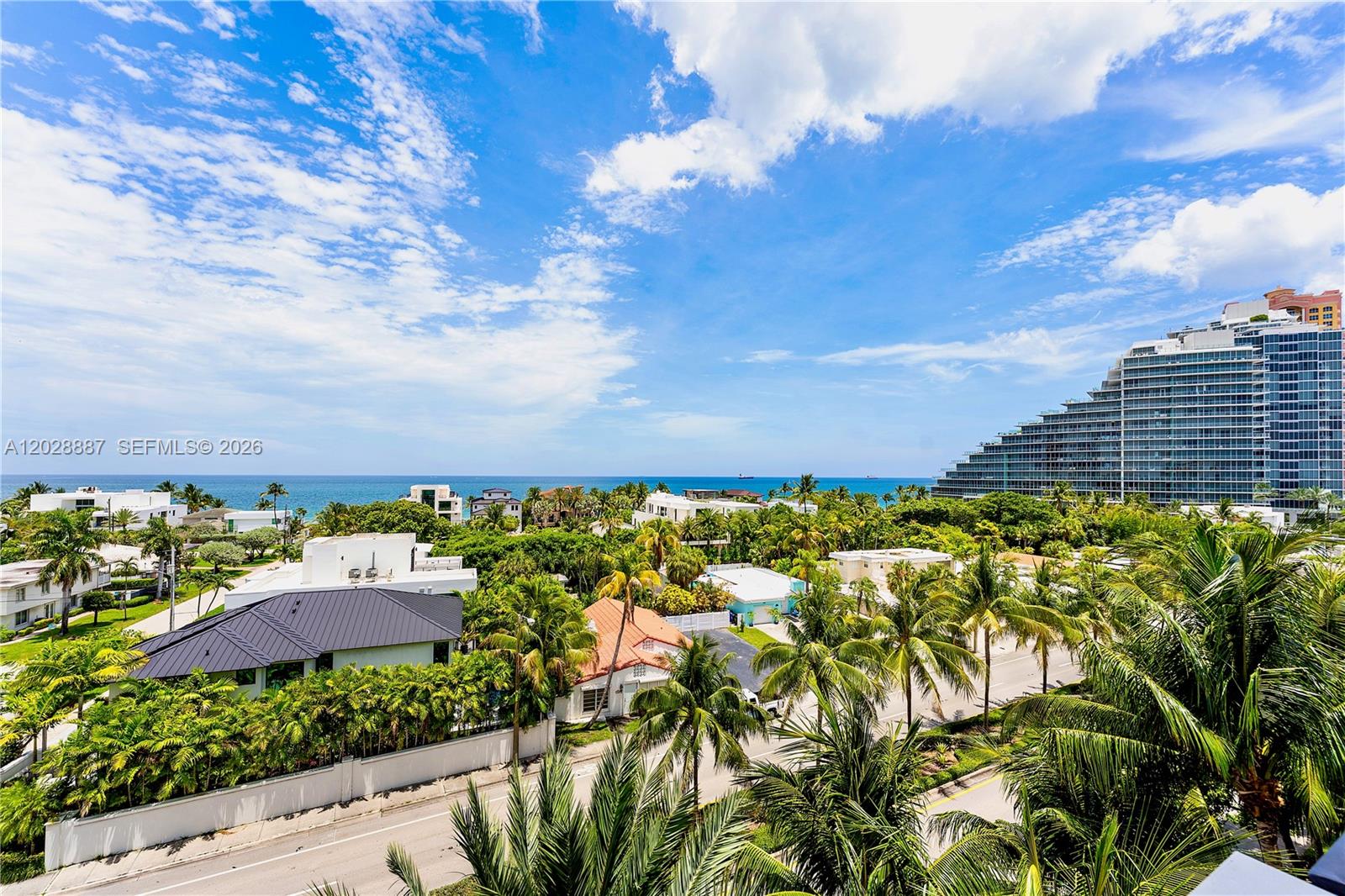 FOUNTAINS ON OCEAN - Residential