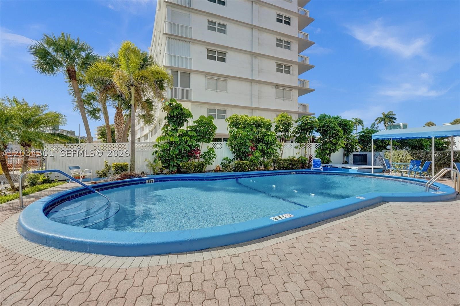 GOLDEN ISLES YACHT CLUB C - Residential