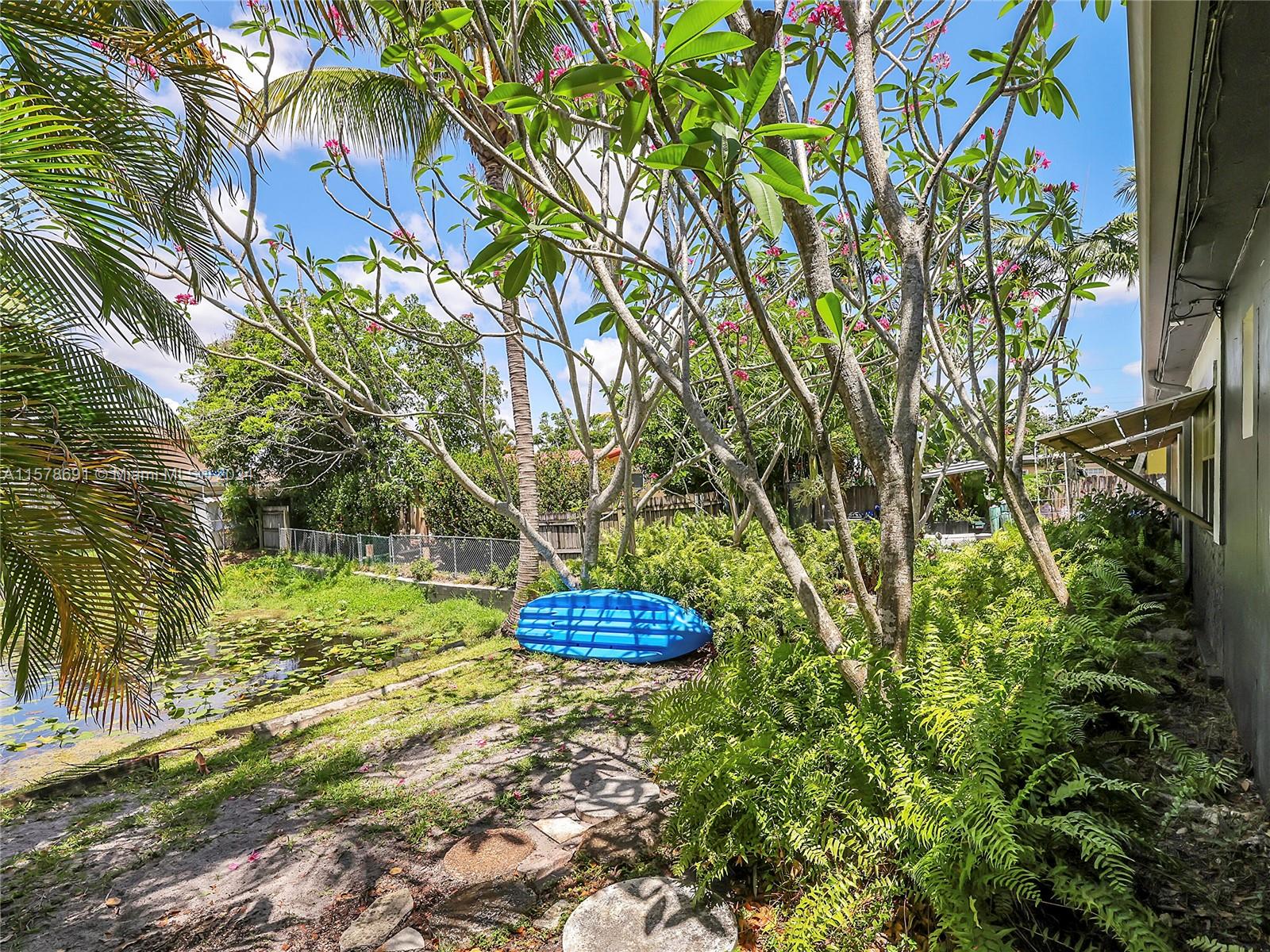 MIRAMAR ISLES SEC 1 - Residential