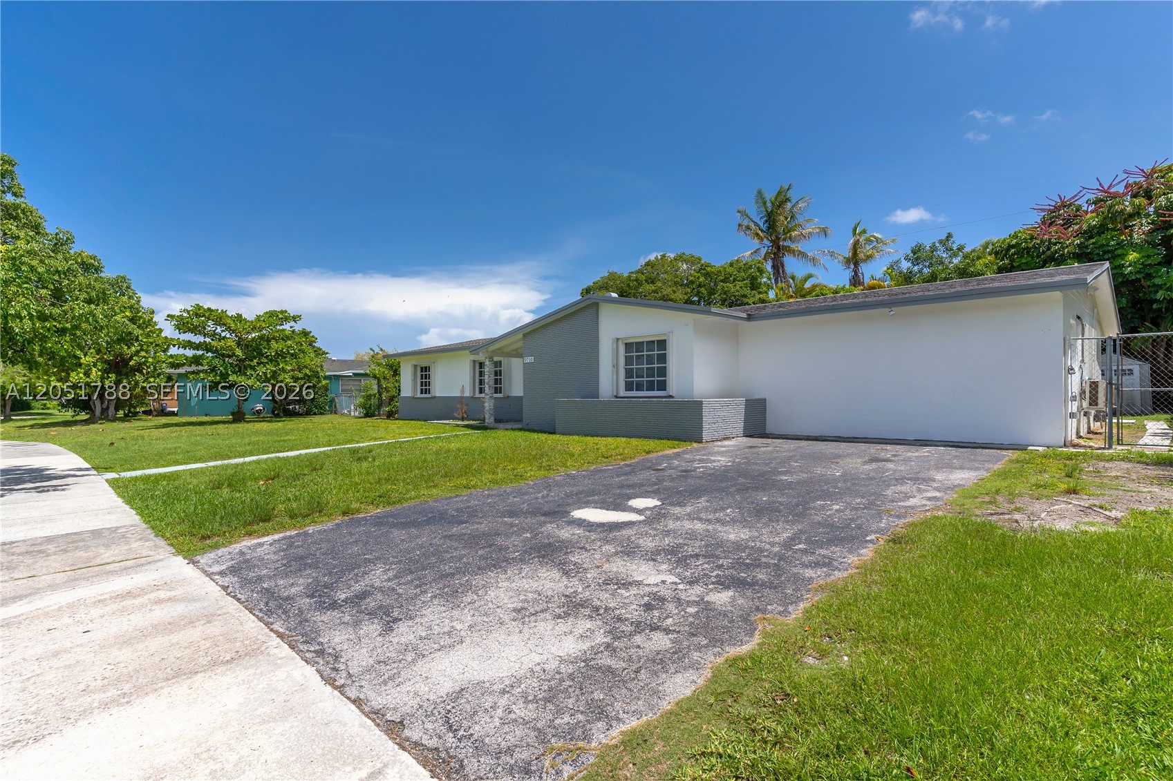 PALMETTO COUNTRY CLUB EST - Residential