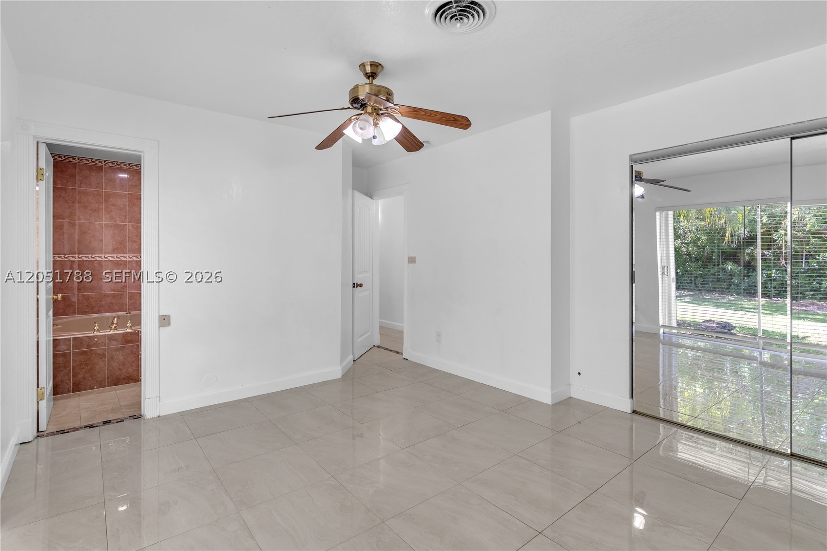 PALMETTO COUNTRY CLUB EST - Residential