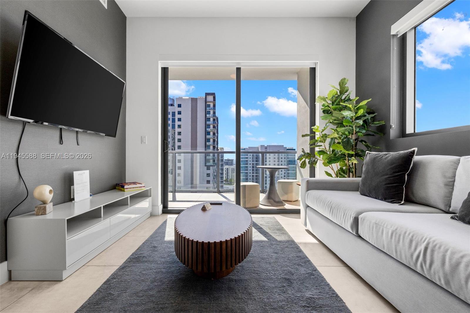 Smart Brickell - Residential