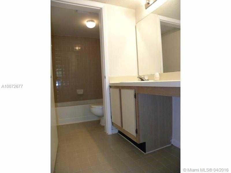 Lakeview Club Condo - Residential Lease