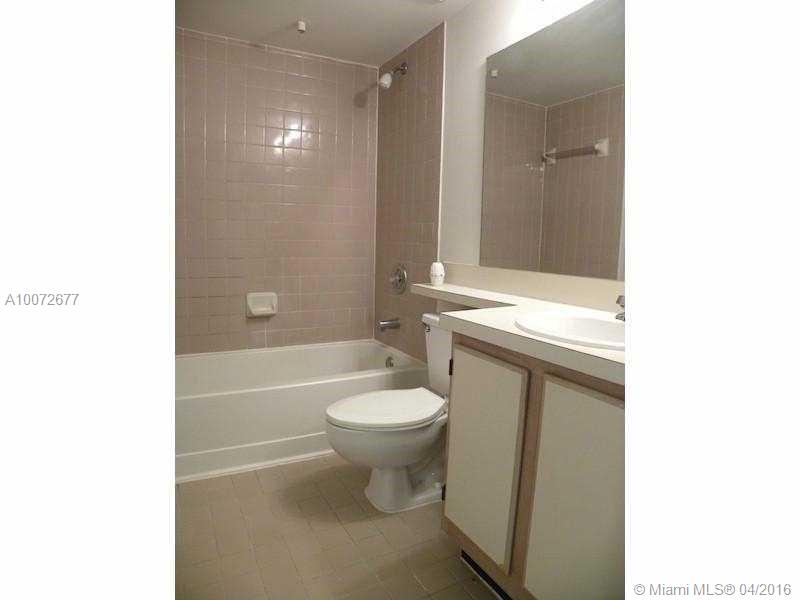Lakeview Club Condo - Residential Lease