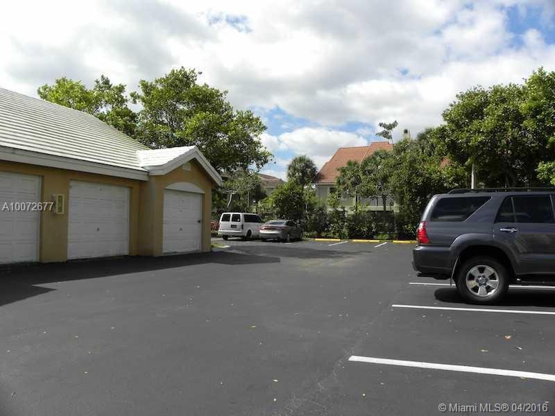 Lakeview Club Condo - Residential Lease