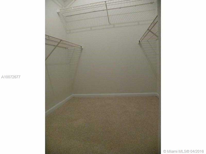 Lakeview Club Condo - Residential Lease