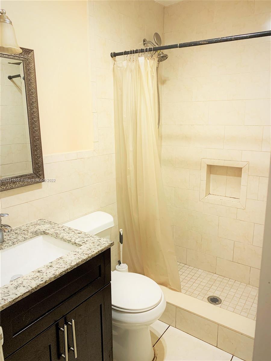 FT LAUDERDALE - Residential Lease