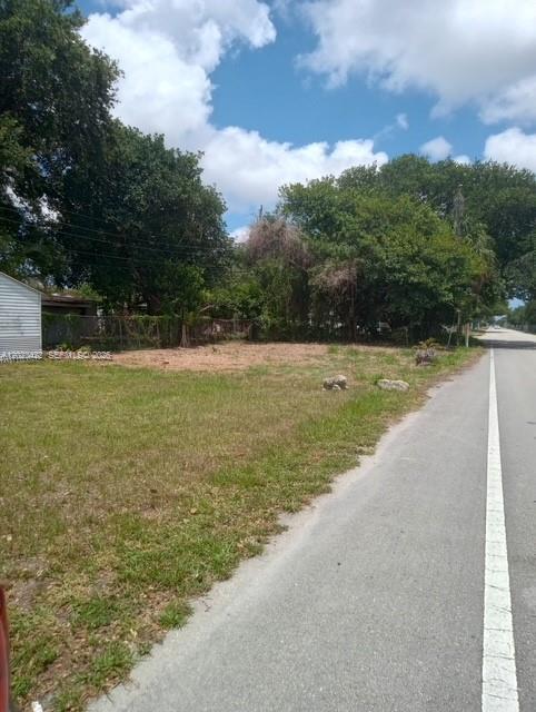 WESTWOOD MANOR ESTATES - Land