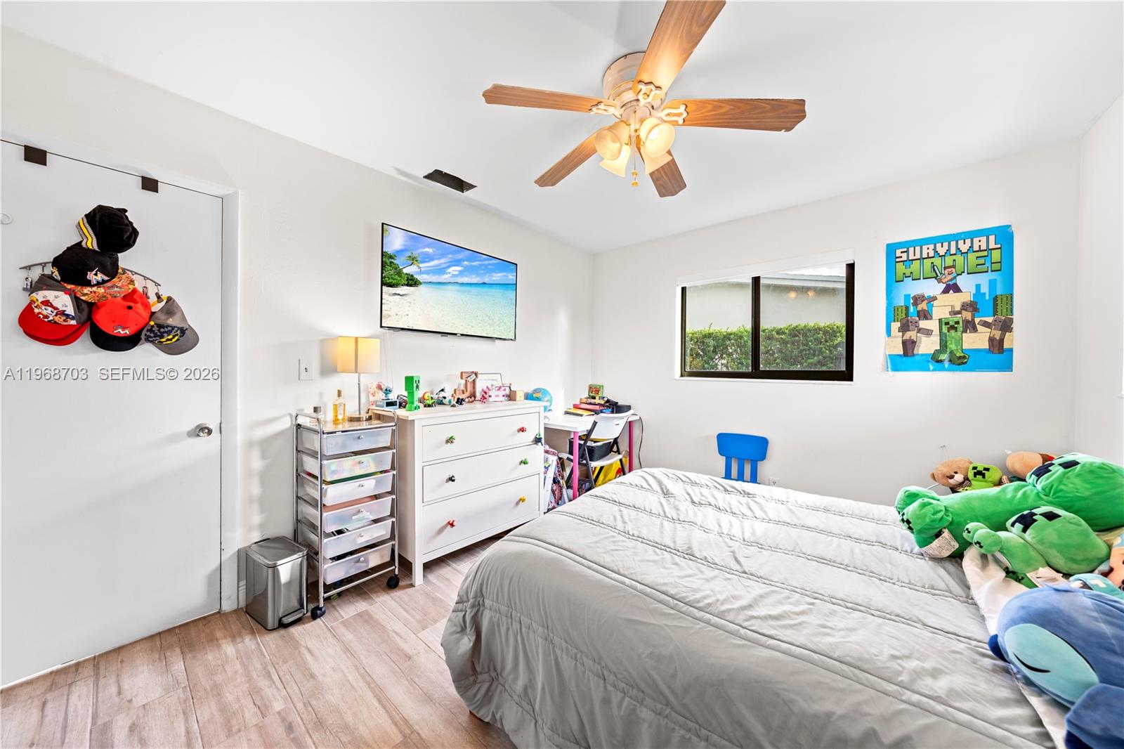 PALM SPRINGS LAKES 5TH AD - Residential