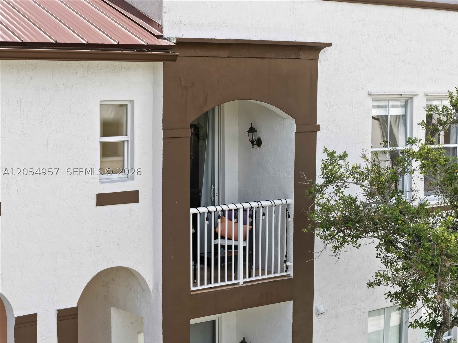 COURTYARDS ONE CONDO - Residential