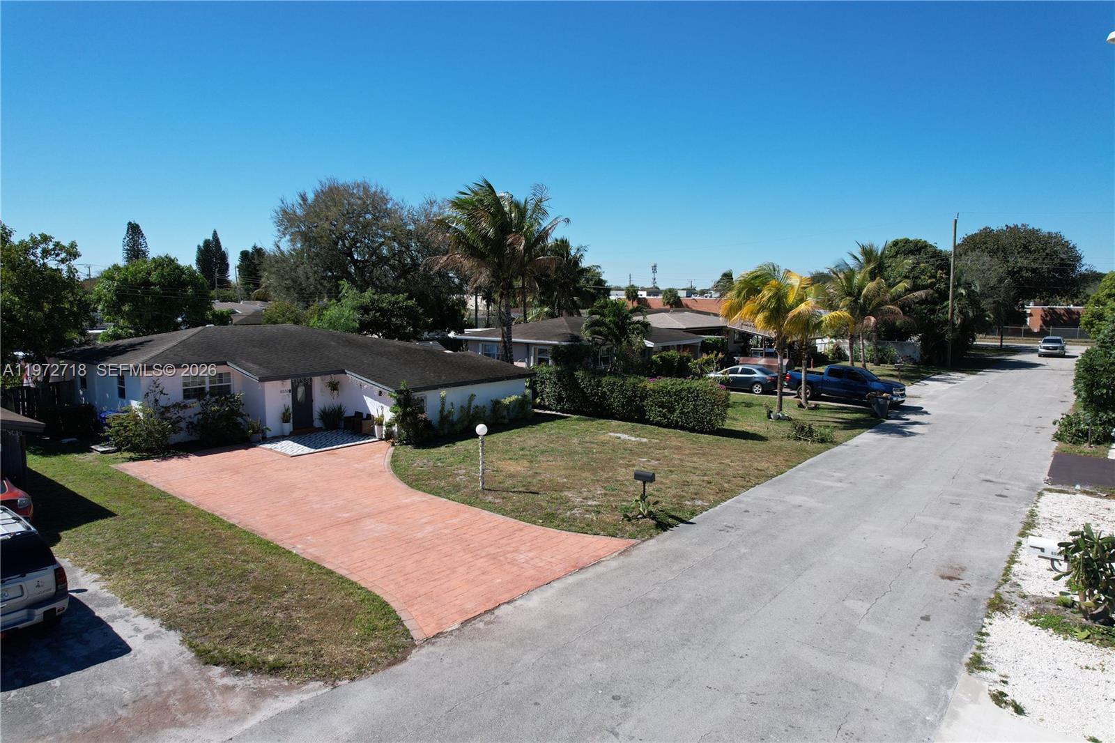 HOLLYWOOD HEIGHTS ESTATES - Residential