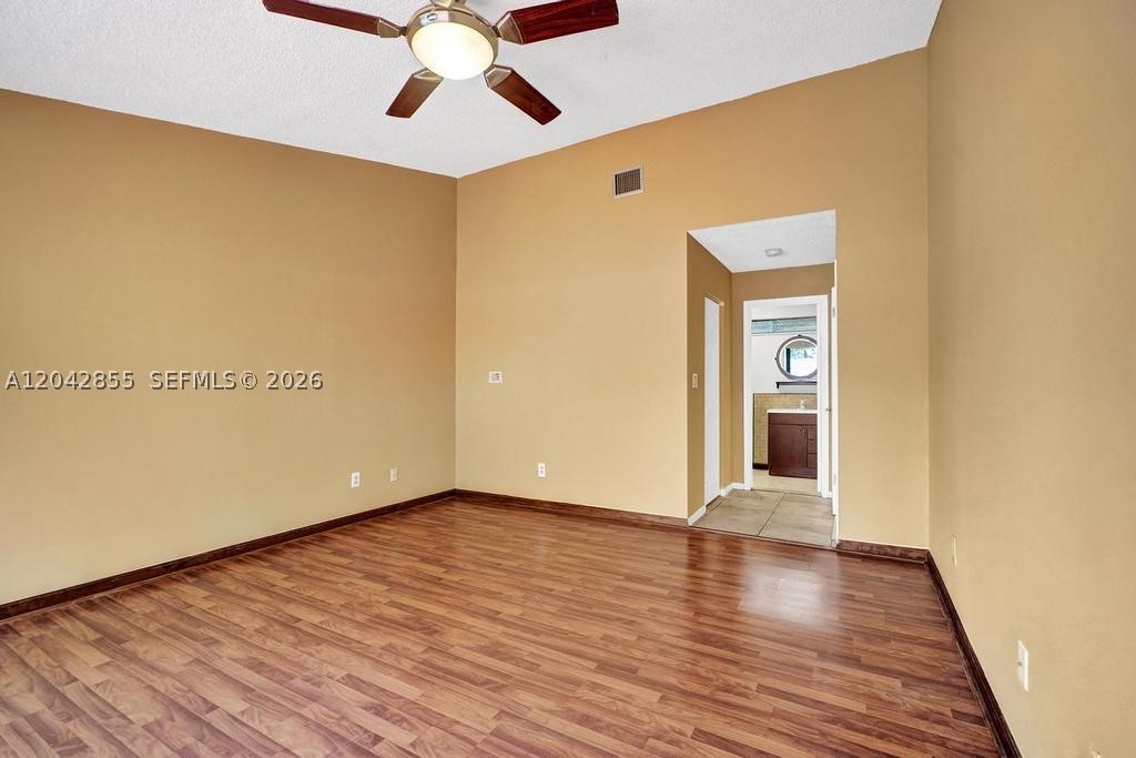 CALUSA POINT - Residential