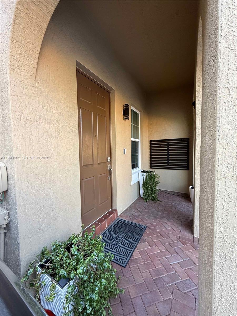 HILLSBORO ASSOCIATES PLAT - Residential